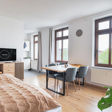 Prime - 2 Zimmer Wohnung Direkt Am Fluss ライプツィヒ エクステリア 写真