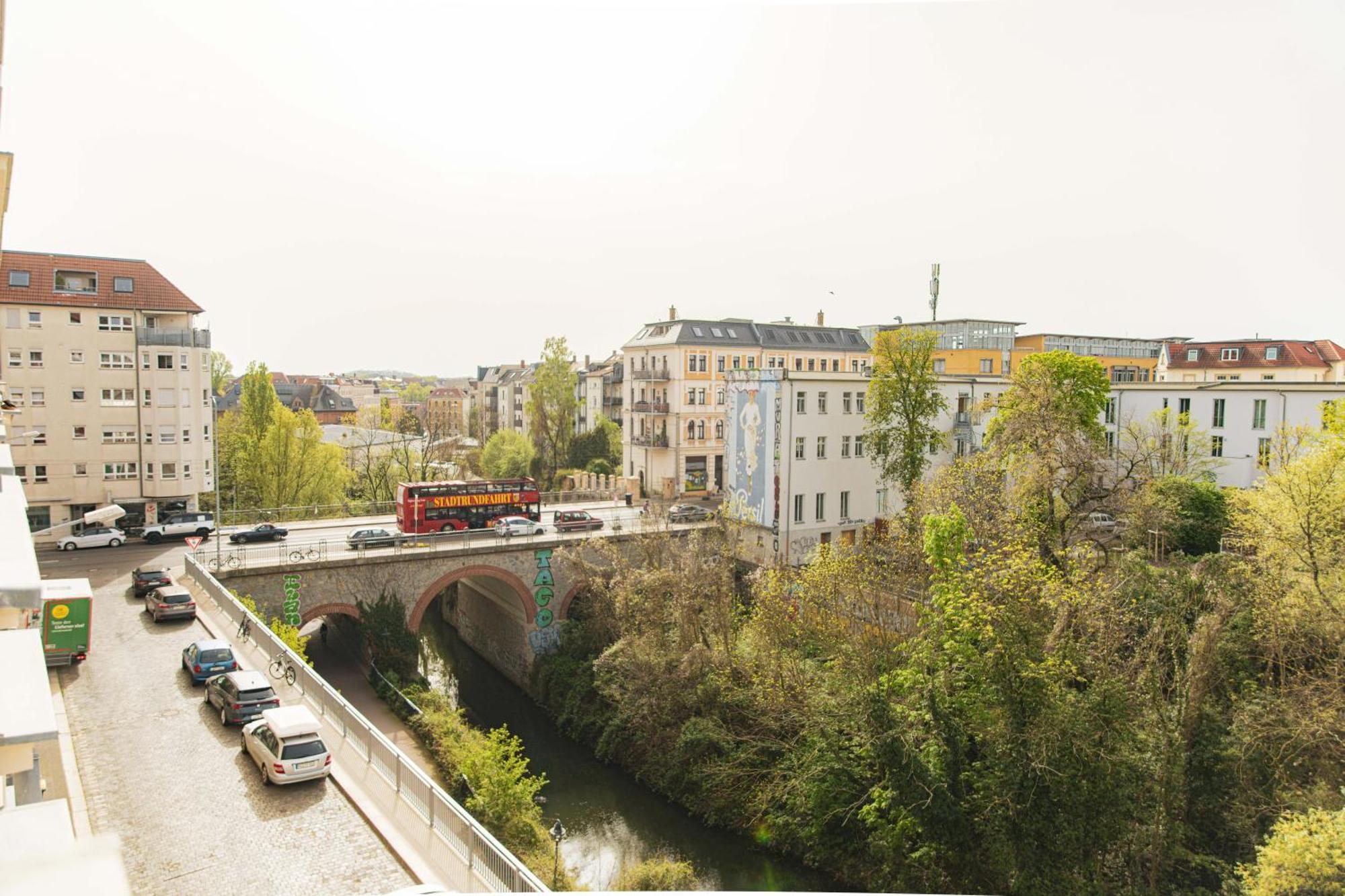 Prime - 2 Zimmer Wohnung Direkt Am Fluss ライプツィヒ エクステリア 写真